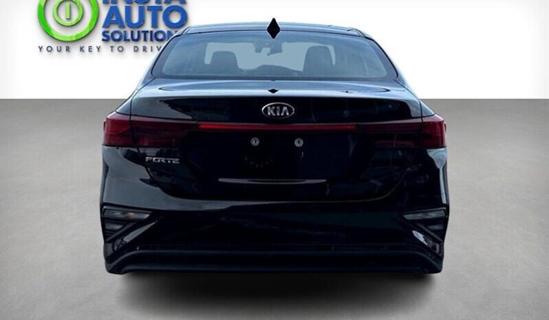 
								2019 Kia Forte LX full									