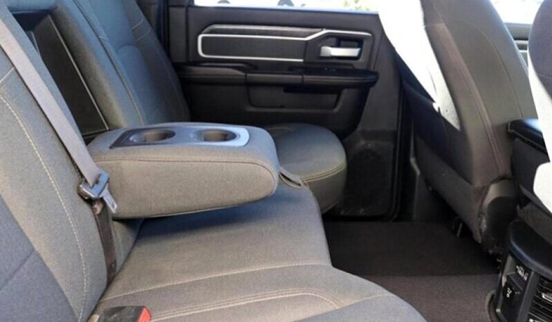 
								2023 RAM 3500 Big Horn Sport full									