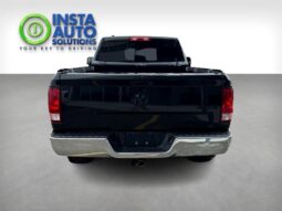 
										2017 RAM 1500 ST full									