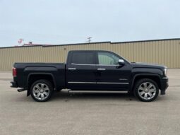 
										2018 GMC Sierra 1500 Denali full									