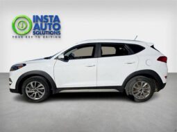 
										2017 Hyundai TUCSON 2.0L Premium full									