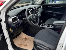 
										2018 Kia Sorento LX full									
