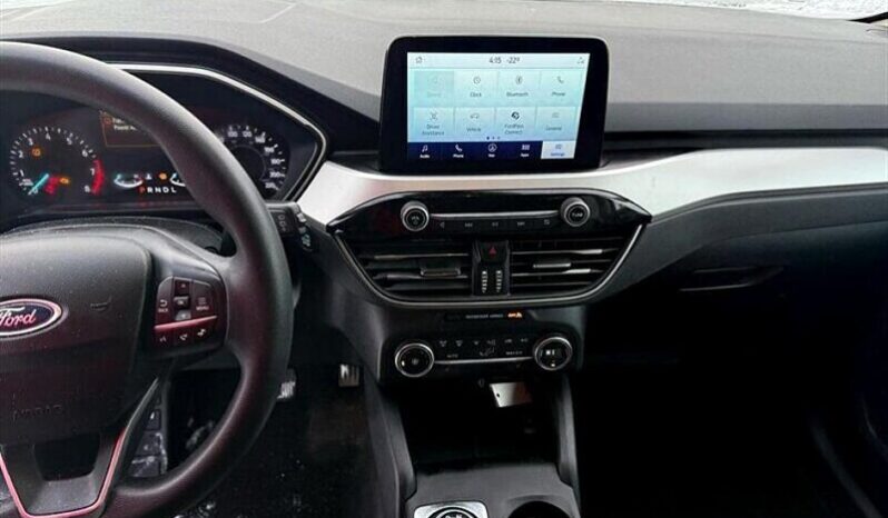 
								2020 Ford Escape SE full									