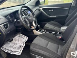 
										2016 Hyundai ELANTRA GT GL full									