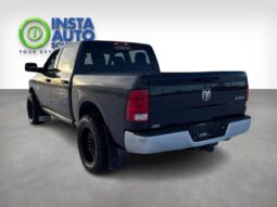 
										2017 RAM 1500 ST full									