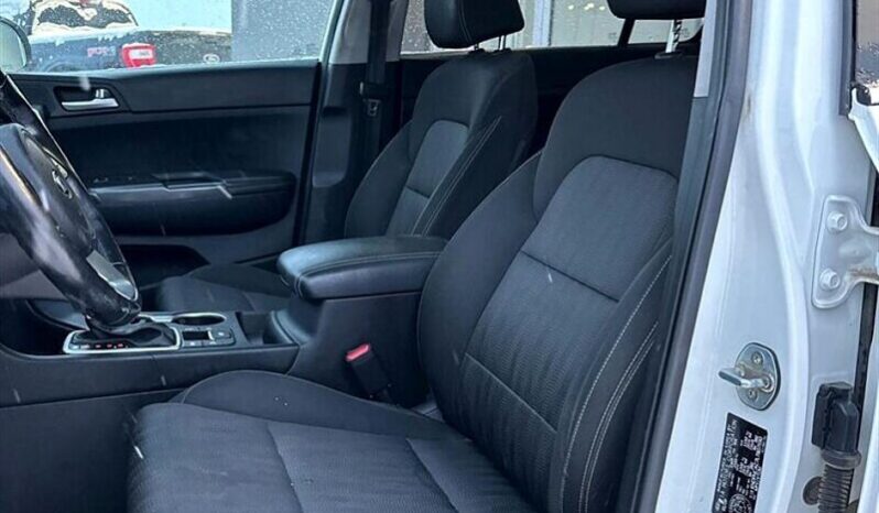 
								2020 Kia Sportage EX full									