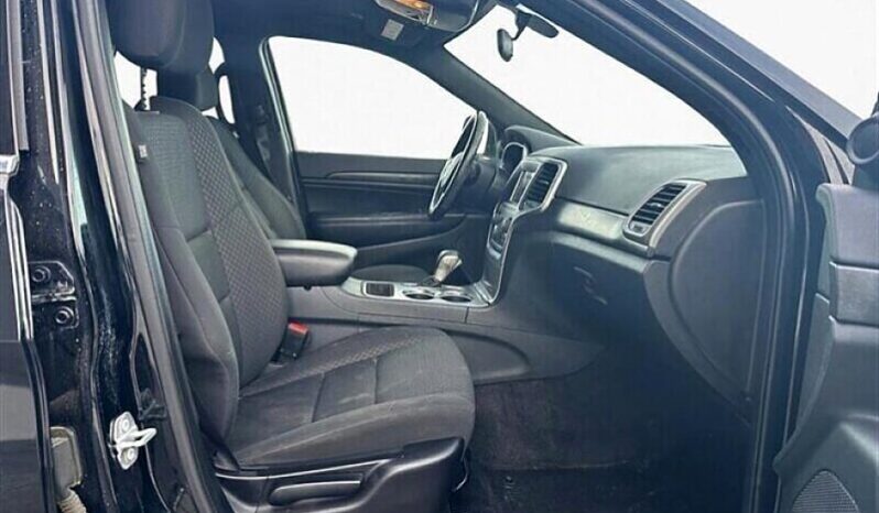 
								2018 Jeep Grand Cherokee Laredo full									