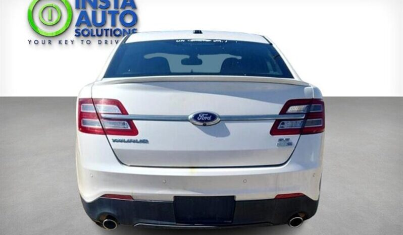 
								2015 Ford Taurus SEL full									