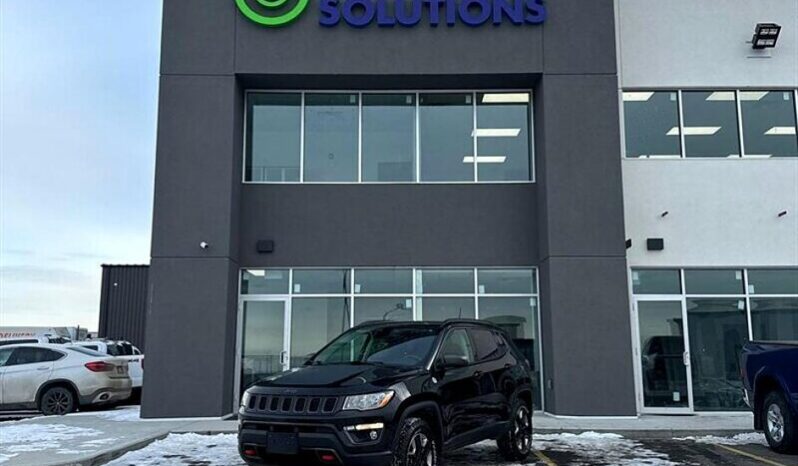 
								2018 Jeep Compass Trailhawk full									