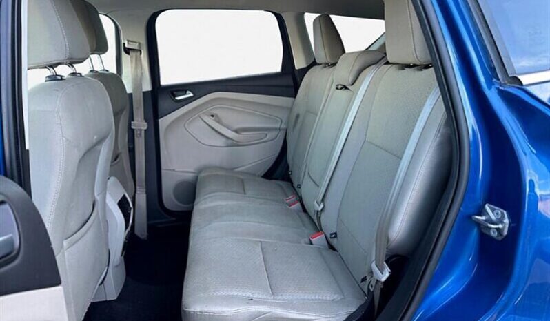 
								2017 Ford Escape SE full									