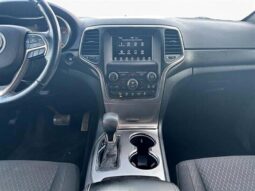
										2018 Jeep Grand Cherokee Laredo full									