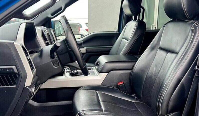 
								2019 Ford F-150 Lariat full									