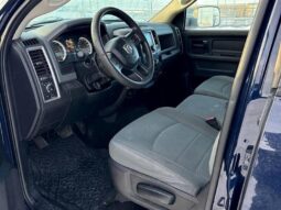 
										2017 RAM 1500 ST full									