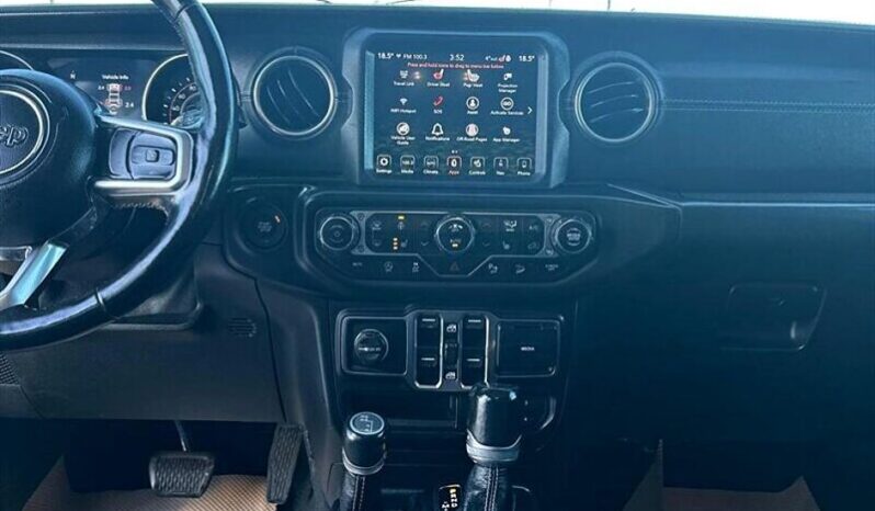
								2019 Jeep Wrangler Sahara full									