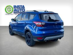 
										2017 Ford Escape SE full									
