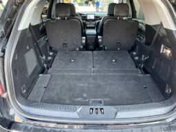 
										2022 Ford Explorer Limited full									