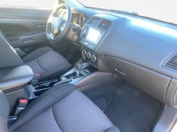 
										2019 Mitsubishi RVR SE full									