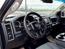 
										2016 RAM 1500 ST full									