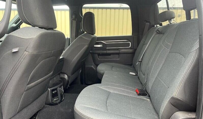 
								2022 RAM 3500 Big Horn Sport full									