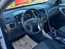 
										2017 Hyundai Elantra L full									