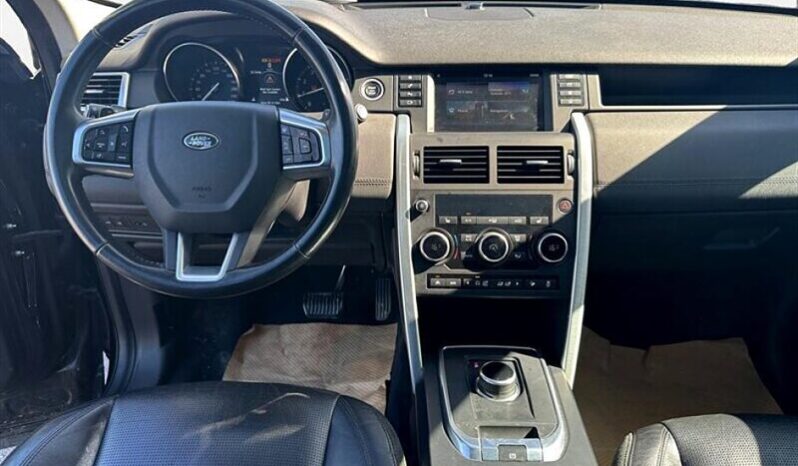 
								2017 Land Rover Discovery Sport HSE full									