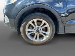 
										2018 Ford Escape SE full									