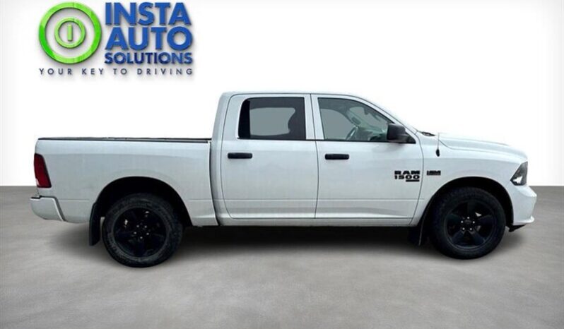 
								2020 RAM 1500 Classic Express full									