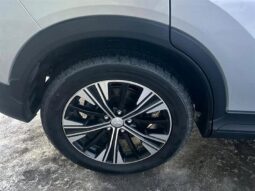 
										2020 Mitsubishi Eclipse Cross ES full									