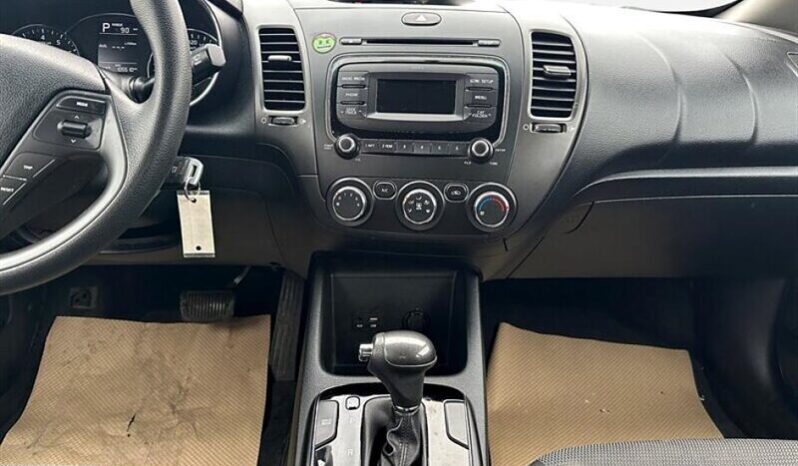 
								2018 Kia Forte LX full									