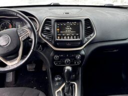 
										2016 Jeep Cherokee Latitude 75th Anniversary full									