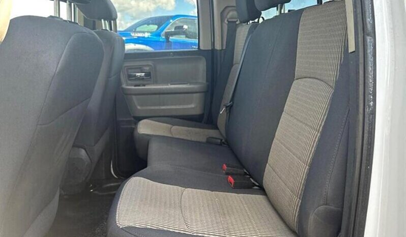 
								2012 RAM 1500 SLT full									