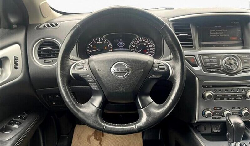 
								2018 Nissan Pathfinder SL full									