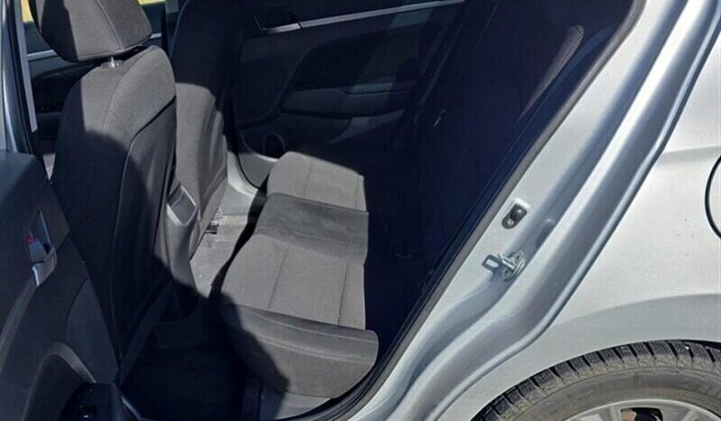 
								2020 Hyundai Elantra Preferred full									