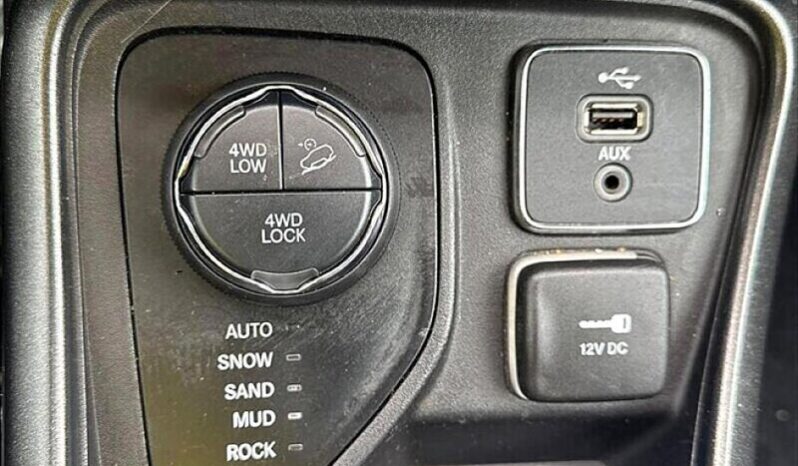 
								2018 Jeep Compass Trailhawk full									