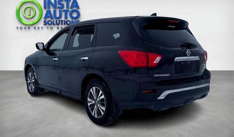 
								2020 Nissan Pathfinder S full									