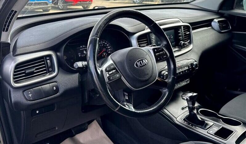 
								2019 Kia Sorento LX full									