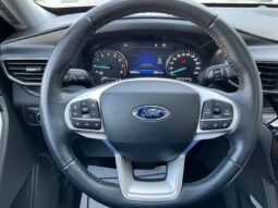 
										2022 Ford Explorer Limited full									