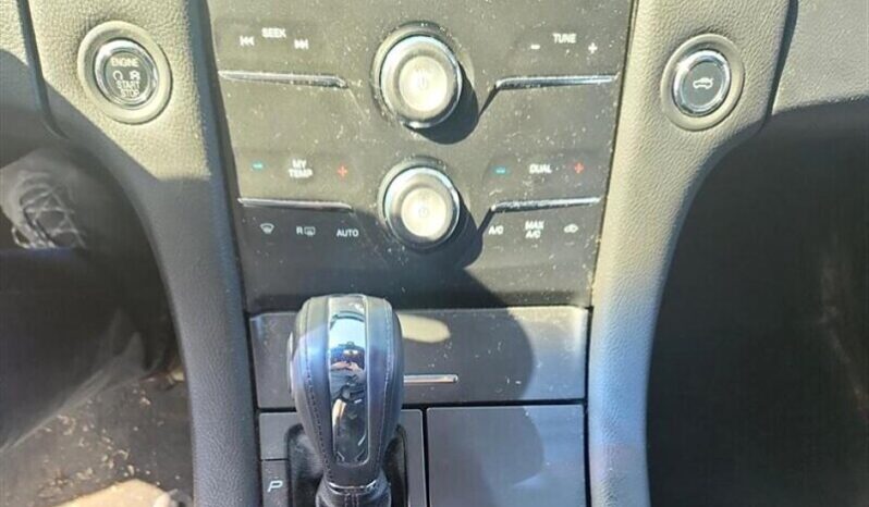 
								2015 Ford Taurus SEL full									