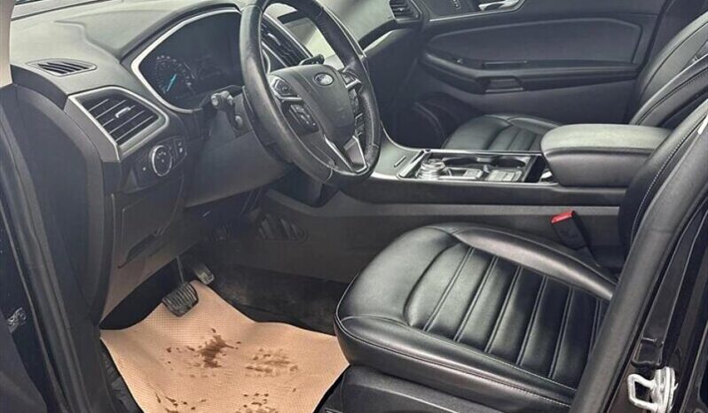 
								2019 Ford Edge SEL full									