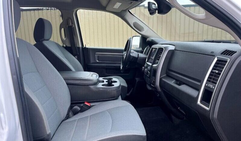 
								2022 RAM 1500 Classic SLT full									