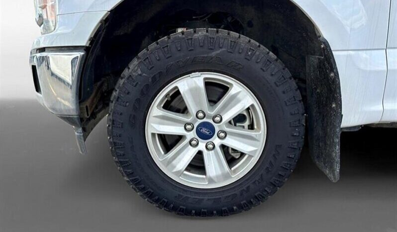 
								2019 Ford F-150 XLT full									