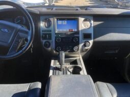 
										2017 Ford Expedition XLT full									