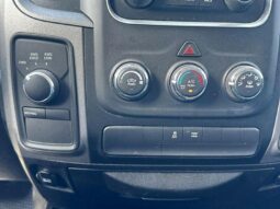 
										2017 RAM 1500 ST full									