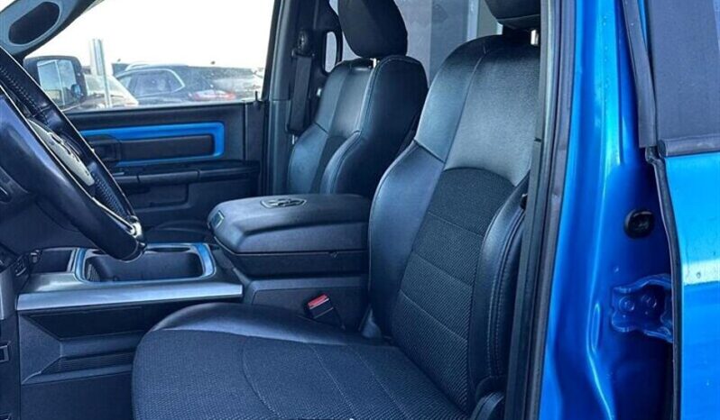 
								2018 RAM 1500 Sport full									