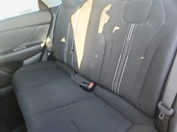 
										2022 Hyundai ELANTRA Preferred full									