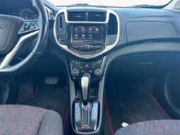 
										2018 Chevrolet Sonic LT full									