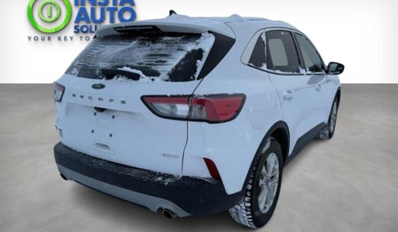 
								2020 Ford Escape SE full									