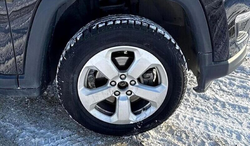 
								2018 Jeep Compass North full									