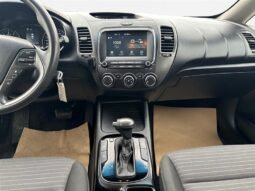 
										2018 Kia Forte LX full									