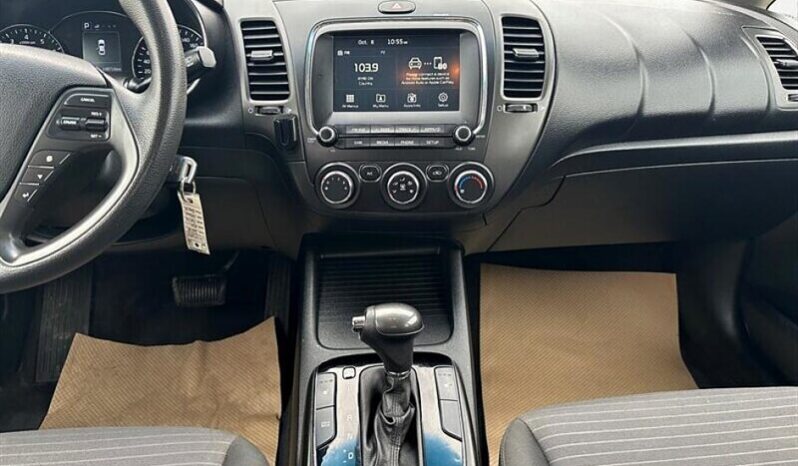 
								2018 Kia Forte LX full									
